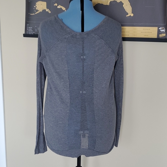 Rock &Republic sweater - Picture 3 of 4